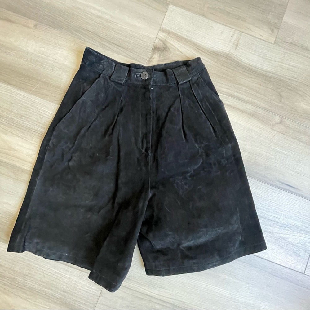 Vintage Cayenne Womens Leather High Waist Black Shorts Size 7/8